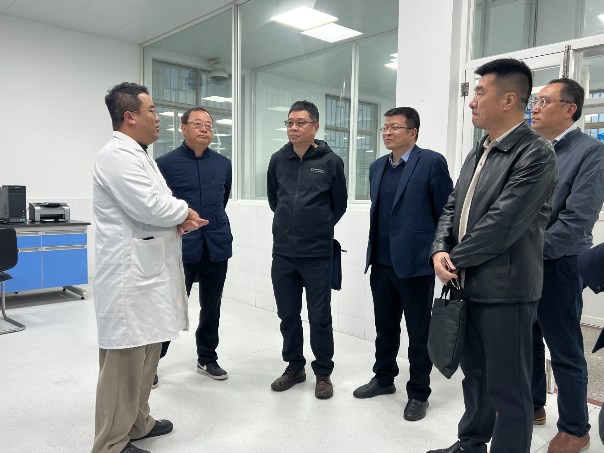 宋總聚泉食品調研.jpg